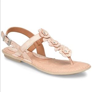 b.o.c. Born Concepts Almira Gold Champagne Sandal